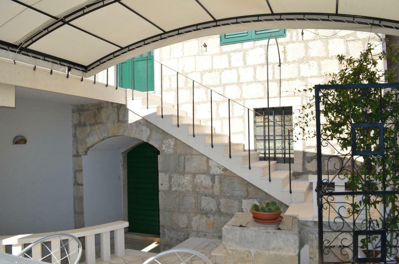 House Marija Villa Brela Exterior photo